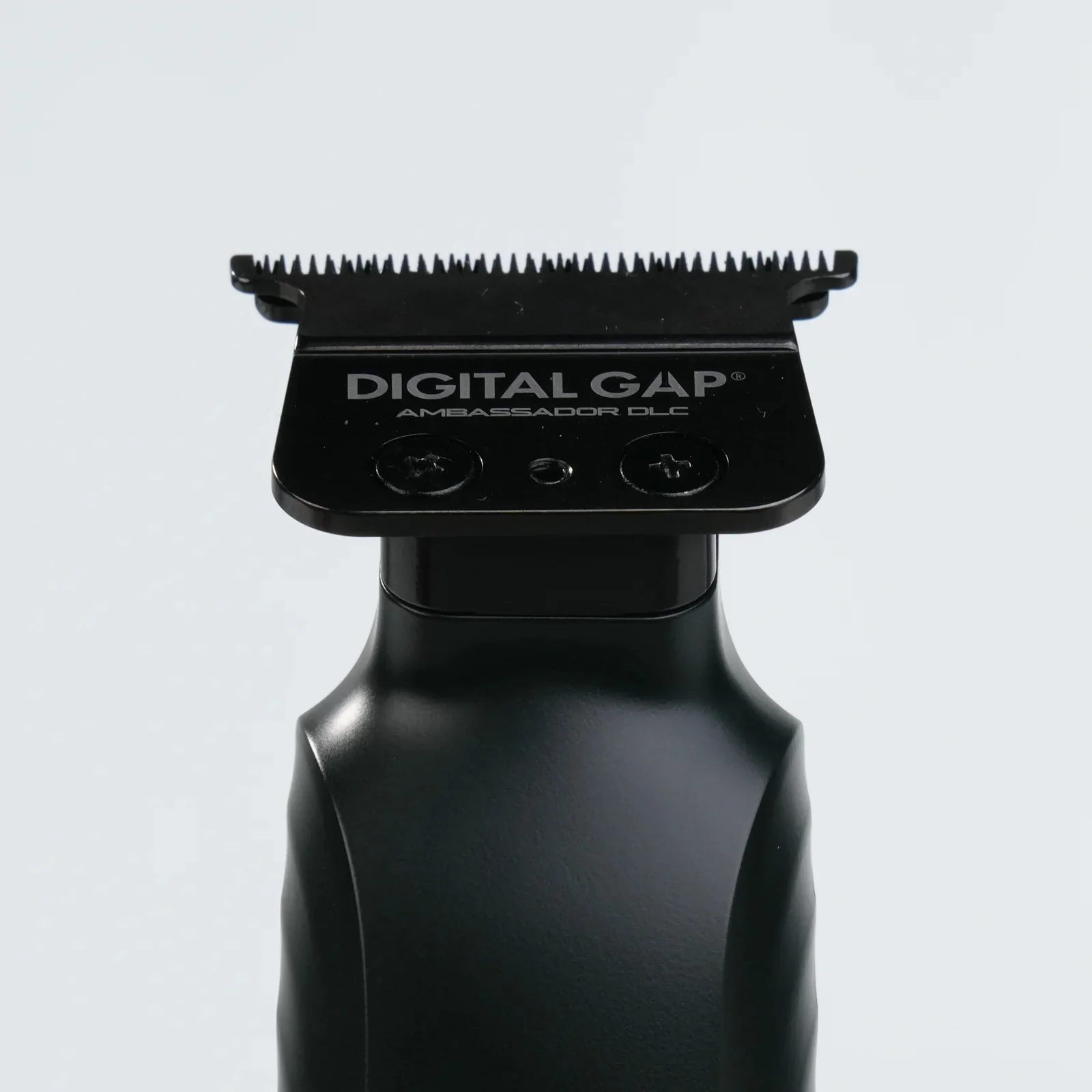 TRIMMER VELOCE LITE NEGRO Y ROJO - COCCO - Image 4